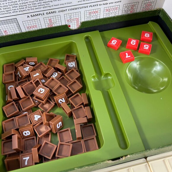 Vintage 1968 Quinto Bookshelf Game Strategy Missing Tiles Incomplete - Picture 2 of 9